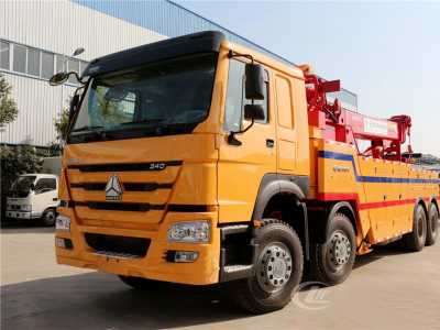 一拖一重汽豪沃前四后八清障車(chē)
